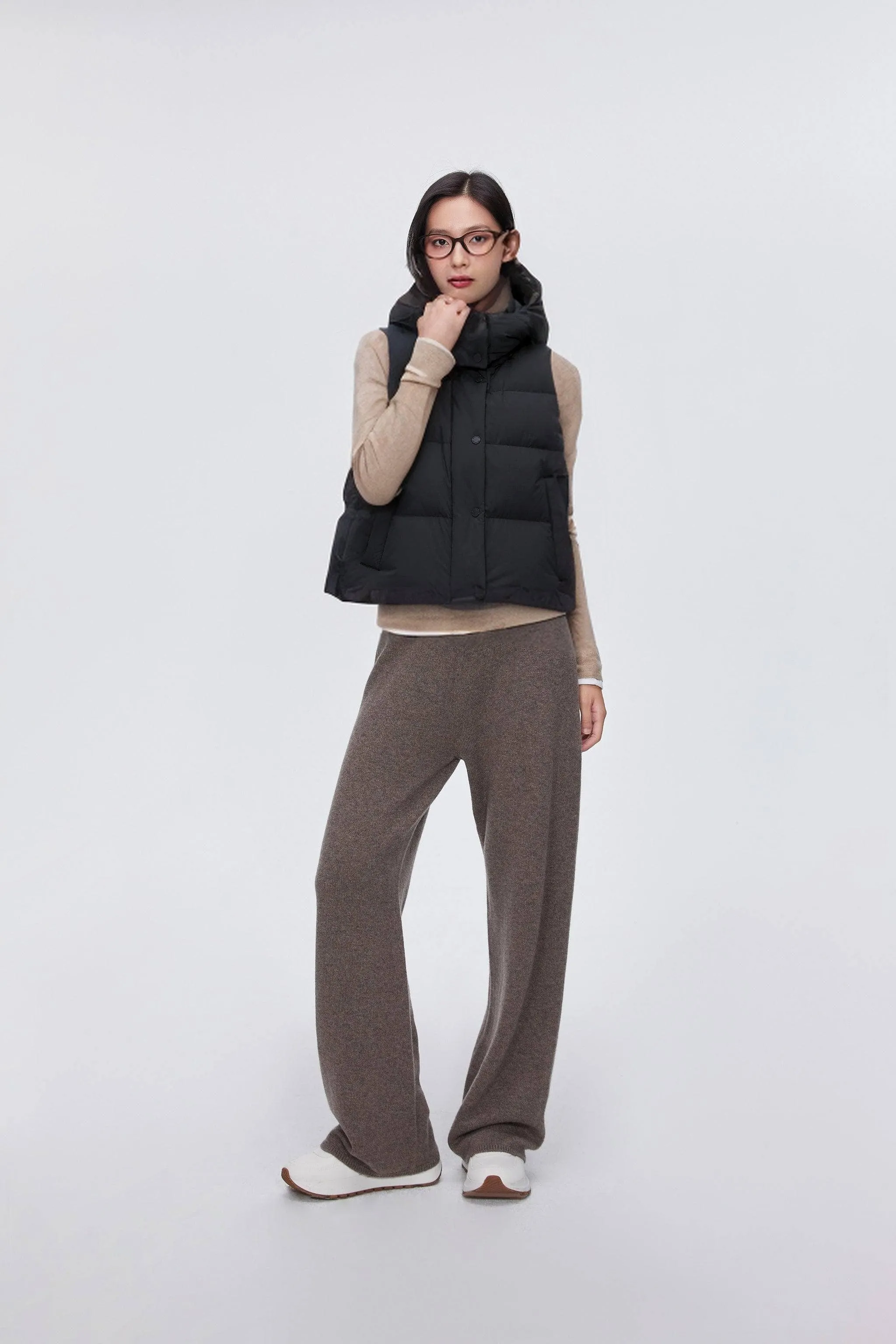 Comfy Women's Down Gilet With Detachable Hood