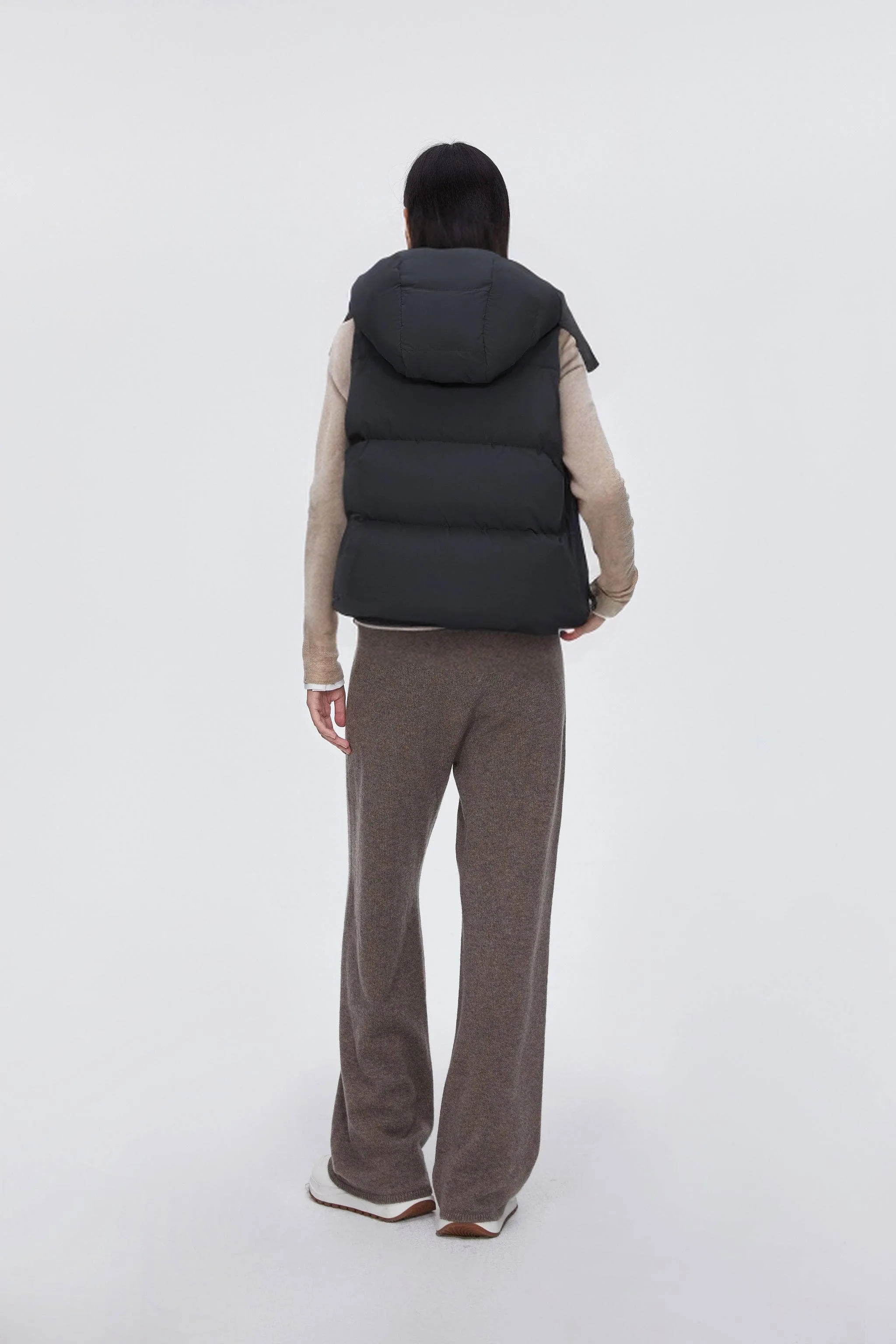 Comfy Women's Down Gilet With Detachable Hood