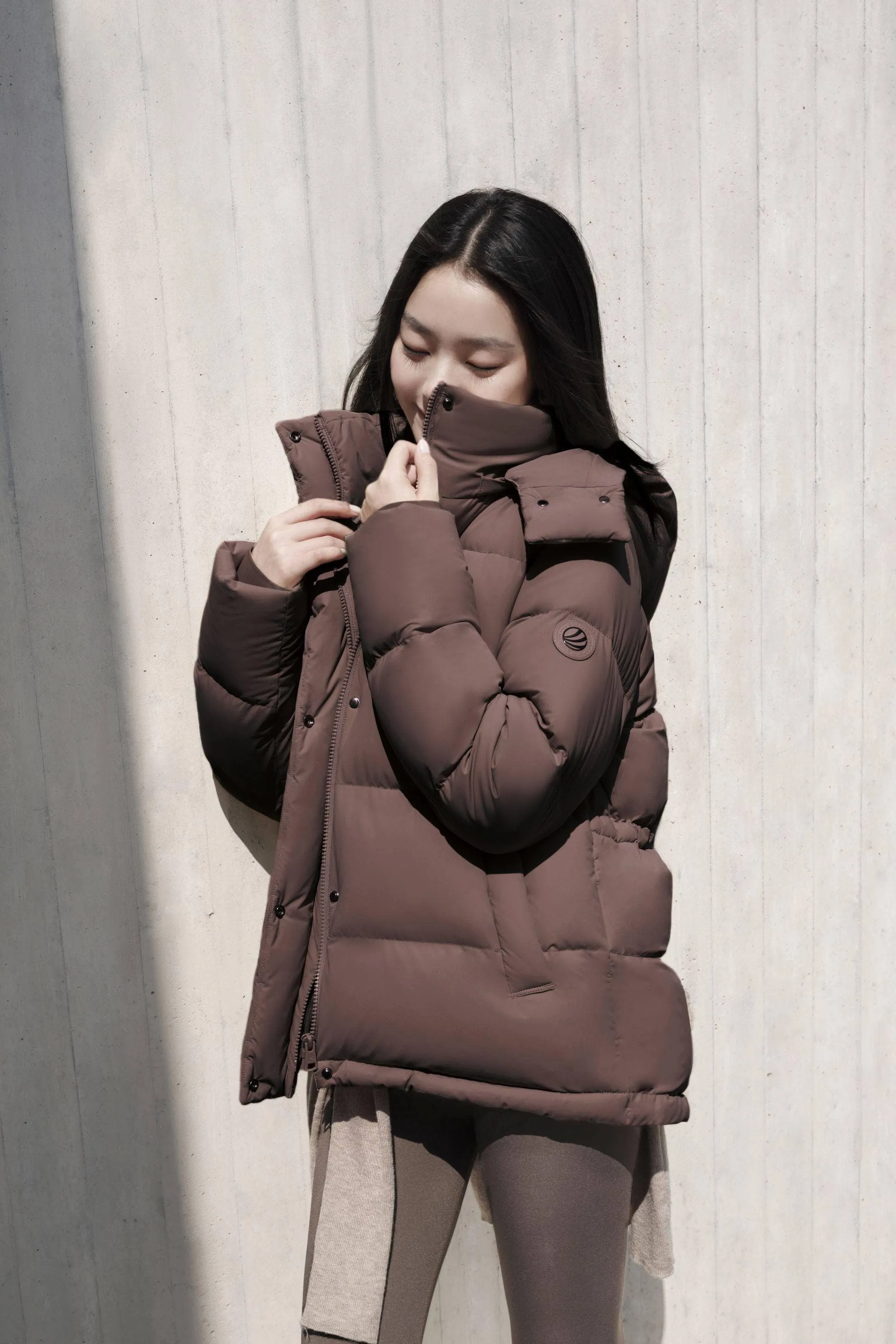 Comfy Women's Down Jacket With Detachable Hood