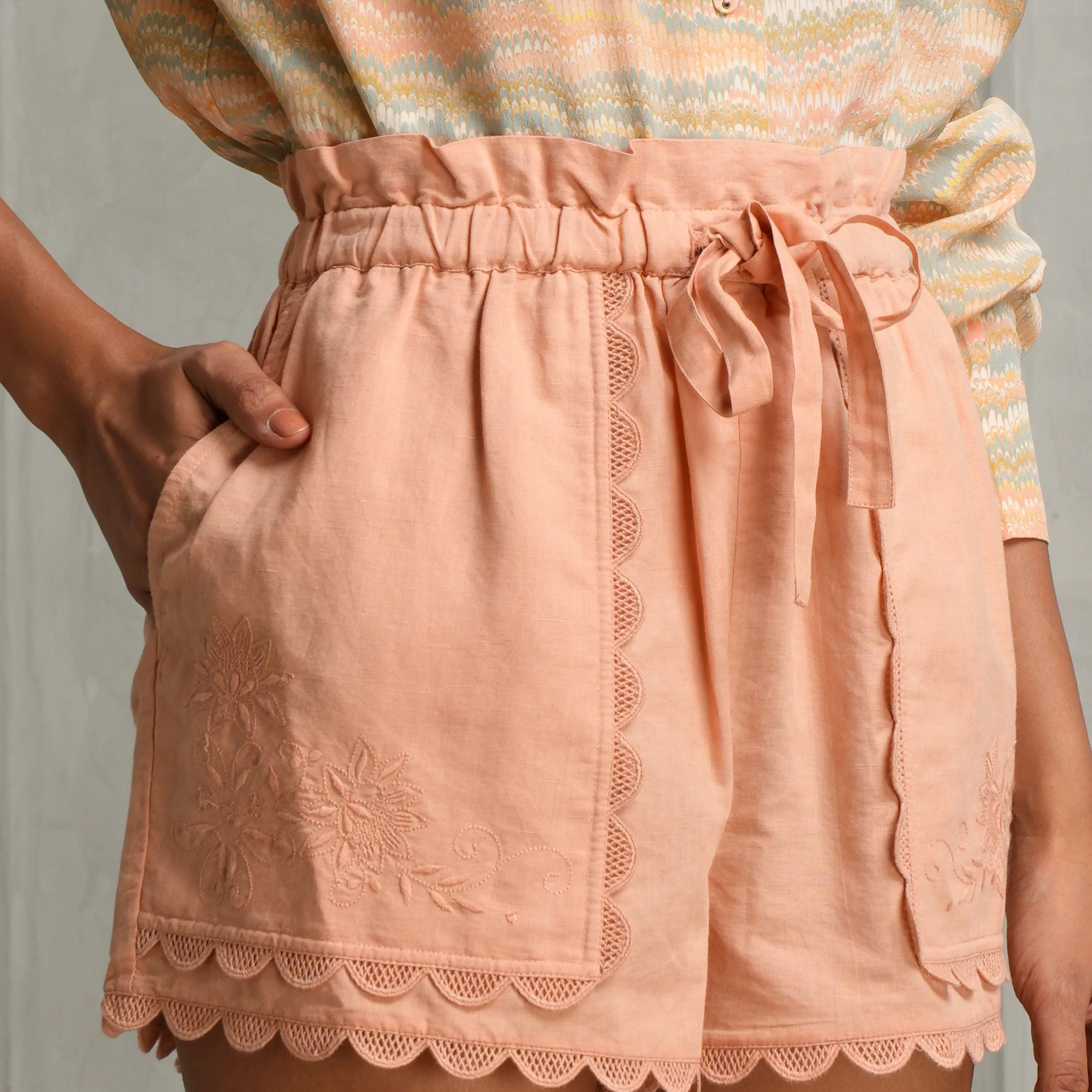Nellie Scalloped Shorts